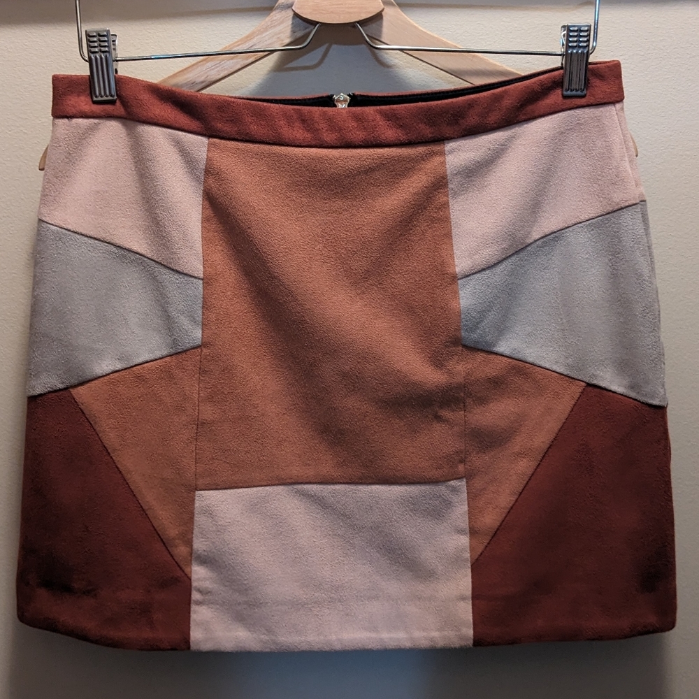 🔥 5 FOR $20 🔥Faux suede mini skirt